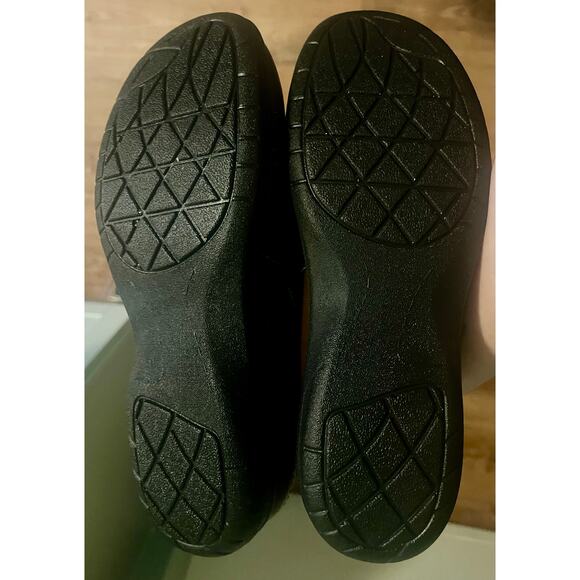 NWT Easy Street Women's Parley Slip On Mule Slides Dark Brown Crocodile 7.5 Wide - Picture 9 of 9